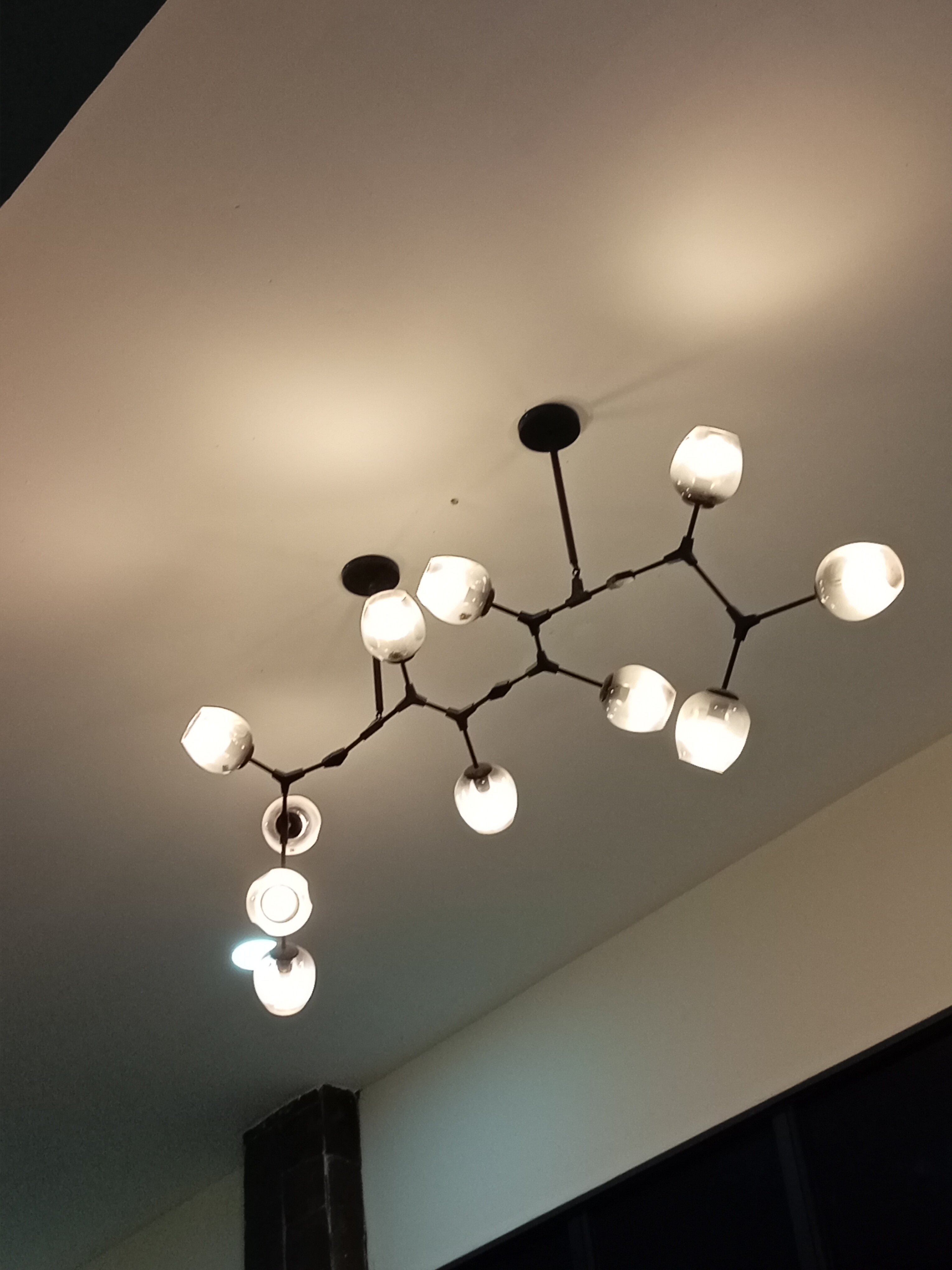 Luces decorativas instaladas